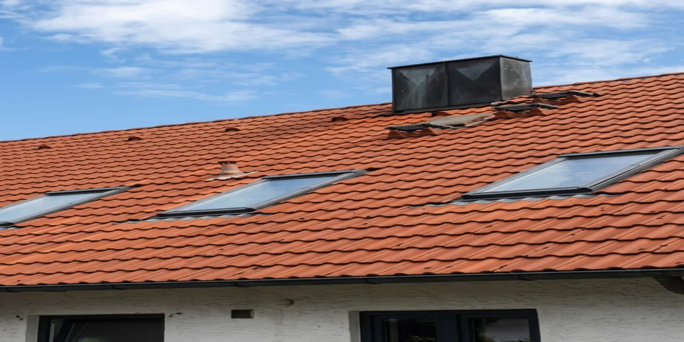 Nettoyage de toiture à Montereau-Fault-Yonne — après (chantier 3)